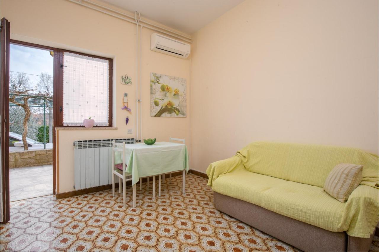 Appartement Silva à Poreč Extérieur photo