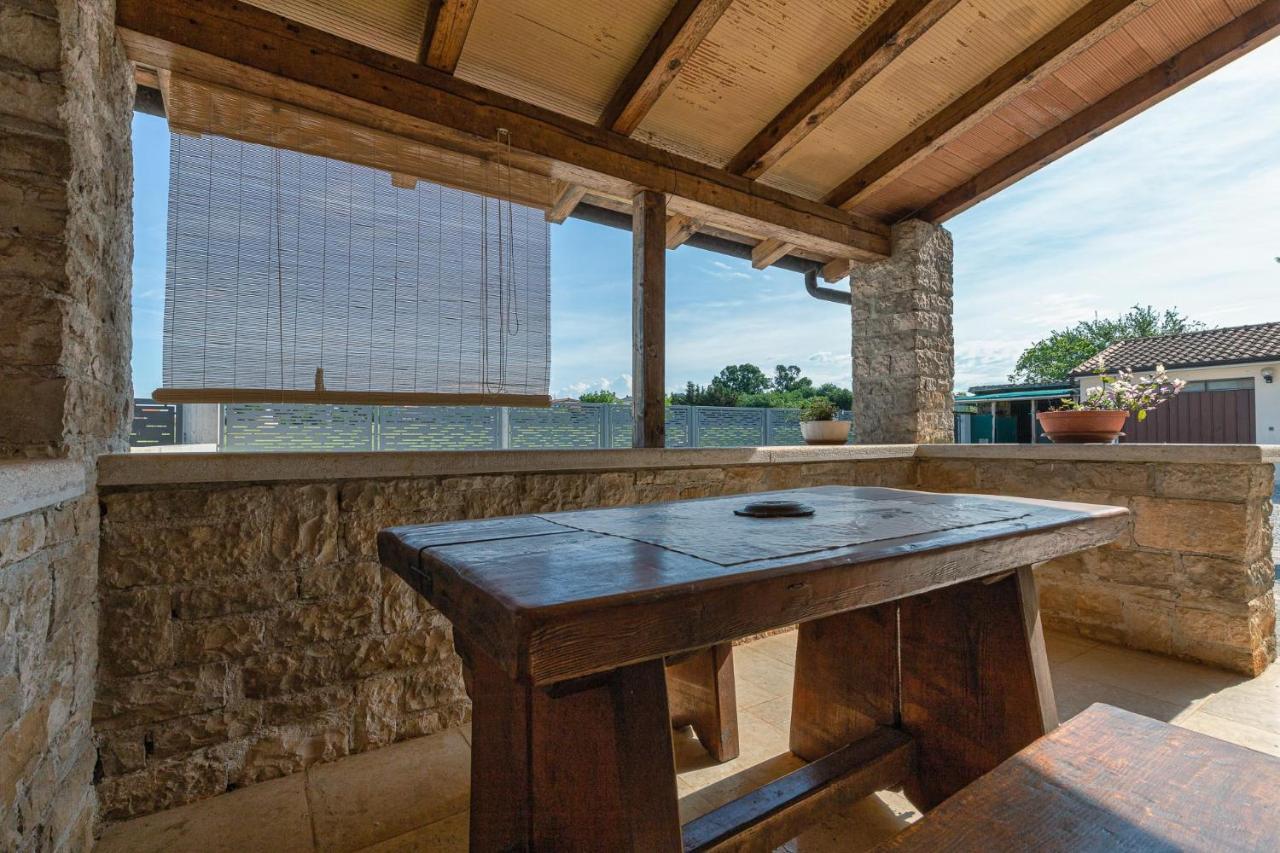 Appartement Silva à Poreč Extérieur photo