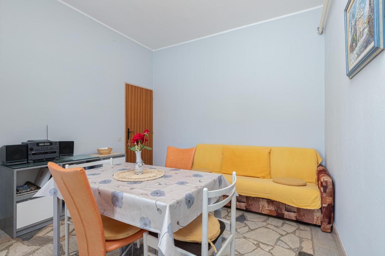 Appartement Silva à Poreč Extérieur photo